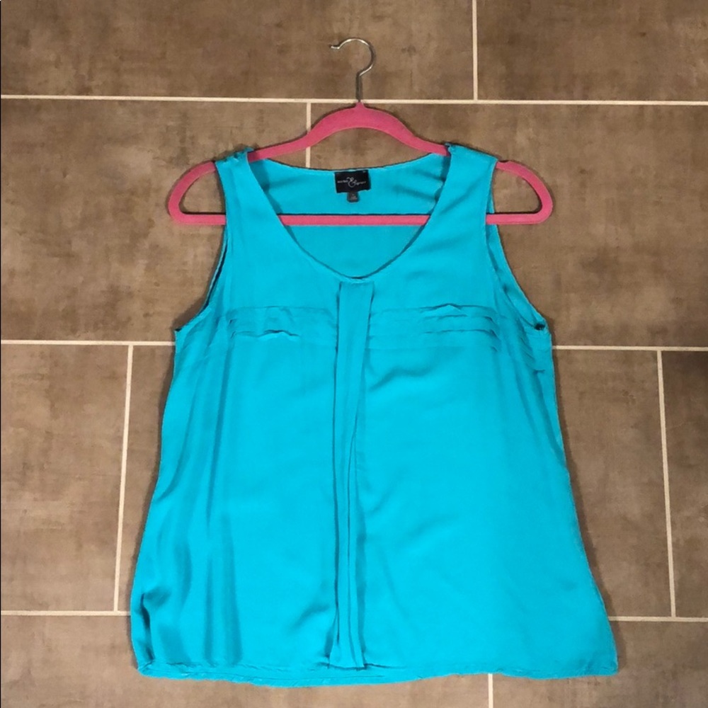 Market & Spruce Sleeveless Top